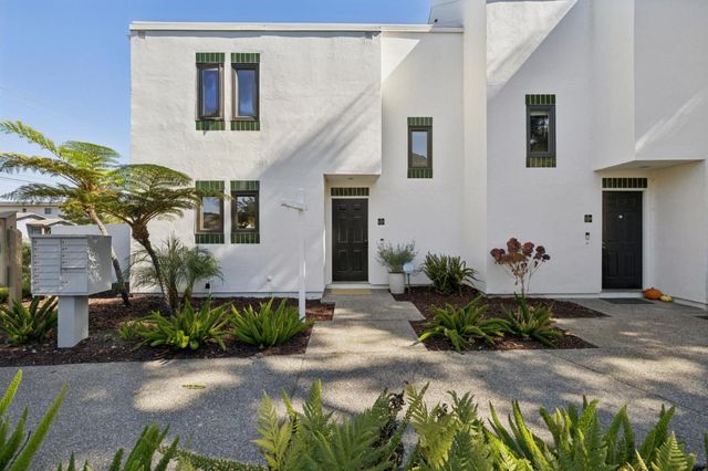 181 Centre 11, Mountain View, CA 94041