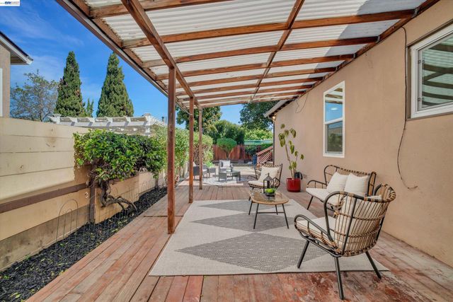 16188 Yale Ave, Ashland, CA 94580