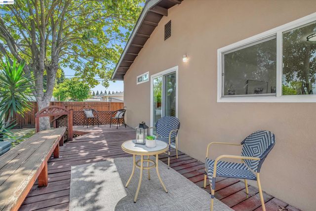 16188 Yale Ave, Ashland, CA 94580