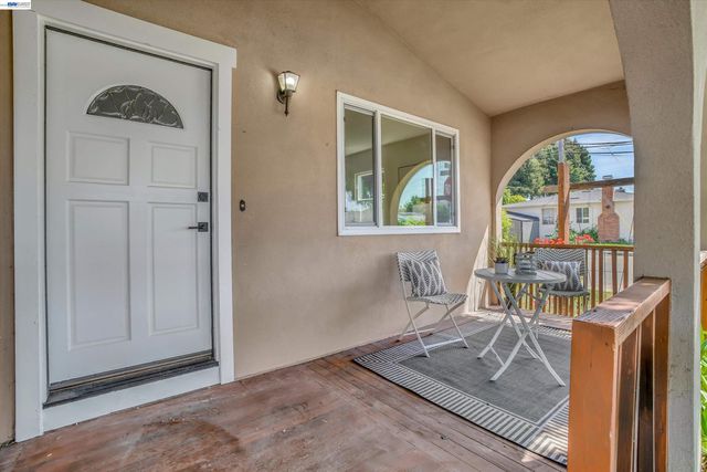 16188 Yale Ave, Ashland, CA 94580