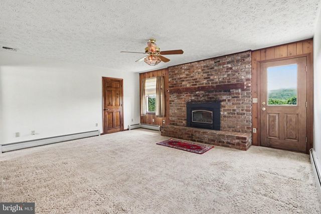 285 ORE BANK RD, Dillsburg, PA 17019