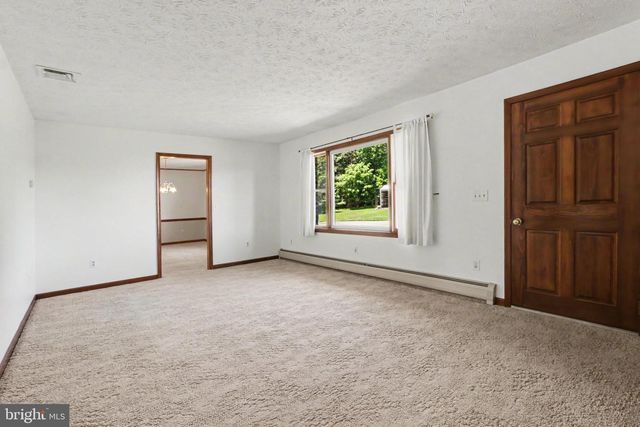 285 ORE BANK RD, Dillsburg, PA 17019