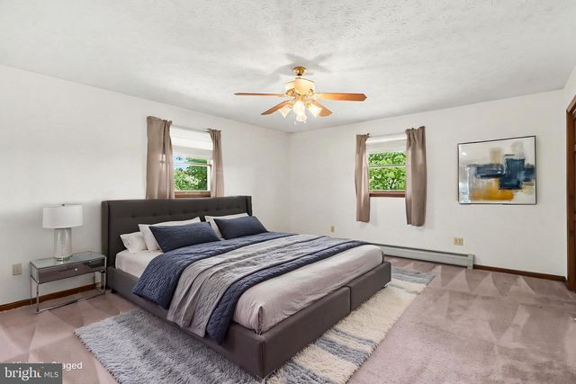 285 ORE BANK RD, Dillsburg, PA 17019