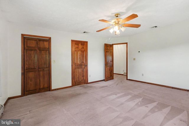 285 ORE BANK RD, Dillsburg, PA 17019
