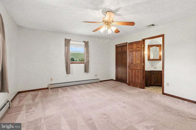 285 ORE BANK RD, Dillsburg, PA 17019