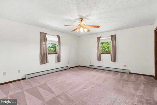 285 ORE BANK RD, Dillsburg, PA 17019
