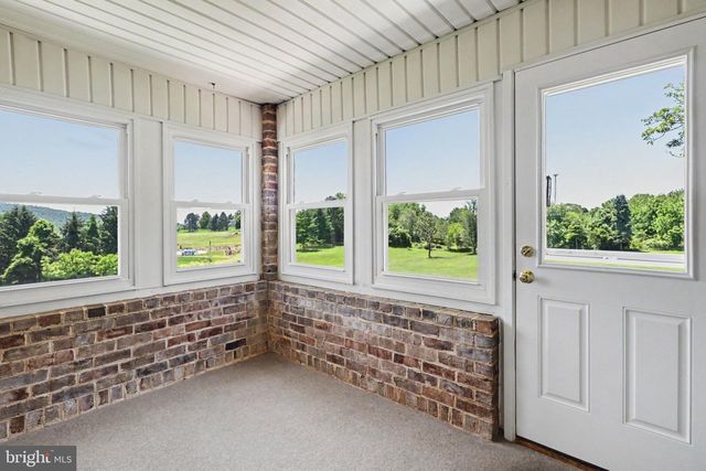 285 ORE BANK RD, Dillsburg, PA 17019