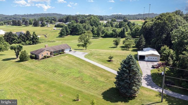 285 ORE BANK RD, Dillsburg, PA 17019
