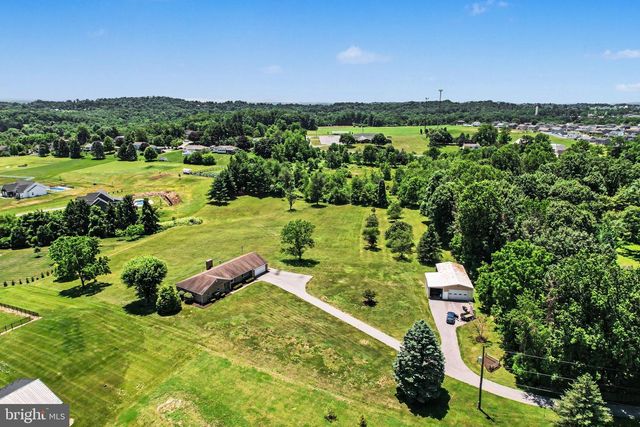 285 ORE BANK RD, Dillsburg, PA 17019