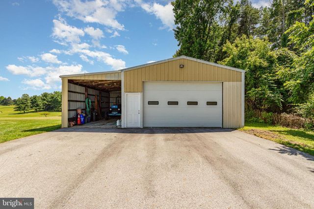 285 ORE BANK RD, Dillsburg, PA 17019