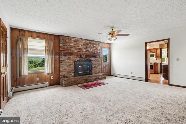 285 ORE BANK RD, Dillsburg, PA 17019
