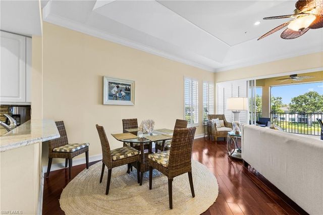 1875 Les Chateaux BLVD # 302, Naples, FL 34109