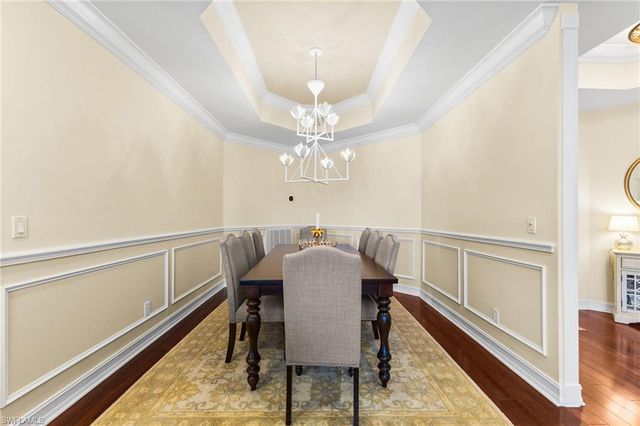 1875 Les Chateaux BLVD # 302, Naples, FL 34109