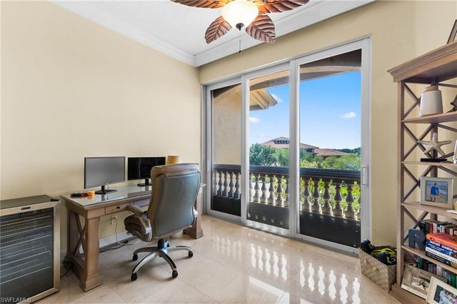 1875 Les Chateaux BLVD # 302, Naples, FL 34109