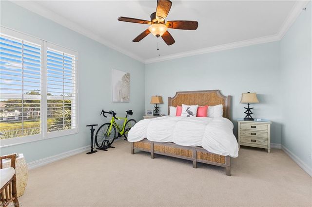 1875 Les Chateaux BLVD # 302, Naples, FL 34109