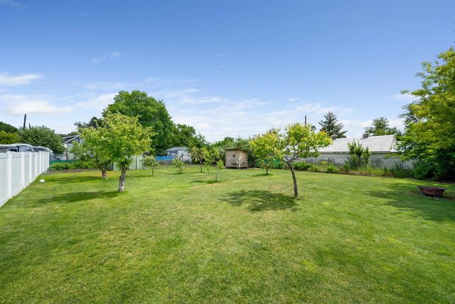 9602 E Valleyway Ave, Spokane Valley, WA 99206