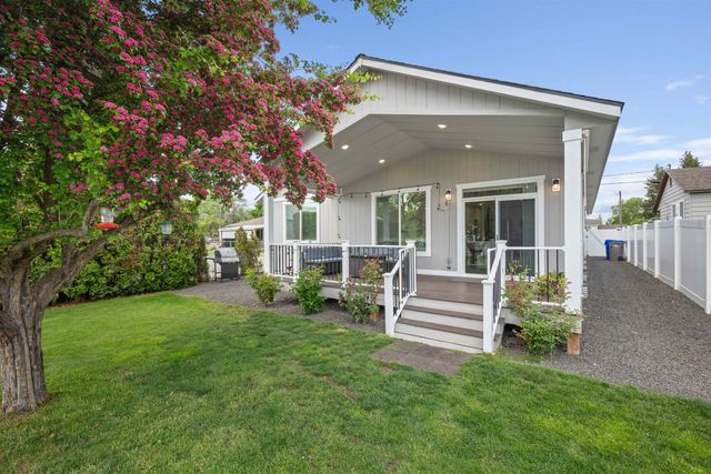 9602 E Valleyway Ave, Spokane Valley, WA 99206