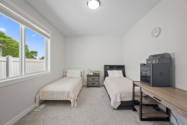 9602 E Valleyway Ave, Spokane Valley, WA 99206