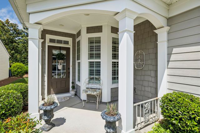 240 Old Towne Dr, Mount Juliet, TN 37122