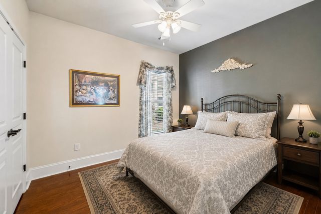 240 Old Towne Dr, Mount Juliet, TN 37122