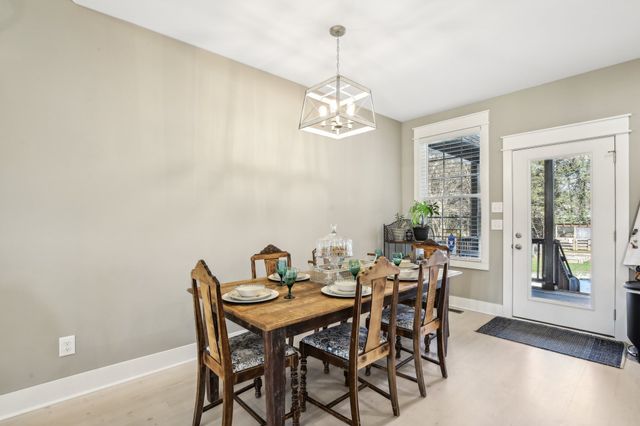 1418 Alyssa Dr, Chapel Hill, TN 37034