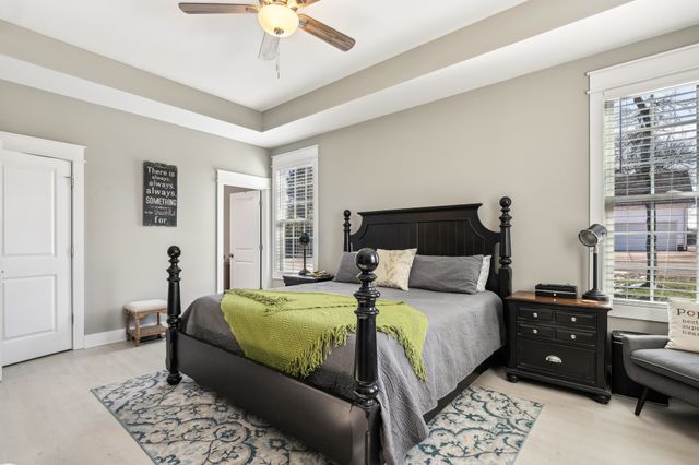 1418 Alyssa Dr, Chapel Hill, TN 37034