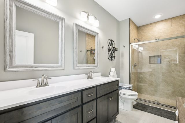 1418 Alyssa Dr, Chapel Hill, TN 37034