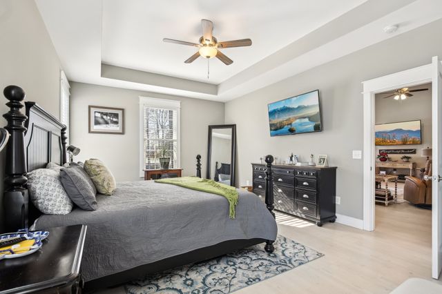 1418 Alyssa Dr, Chapel Hill, TN 37034