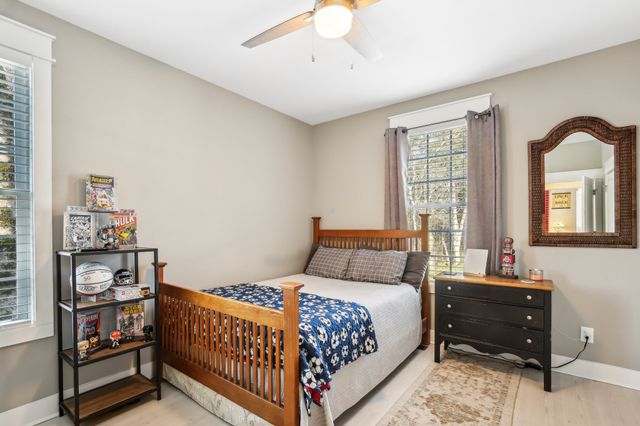 1418 Alyssa Dr, Chapel Hill, TN 37034