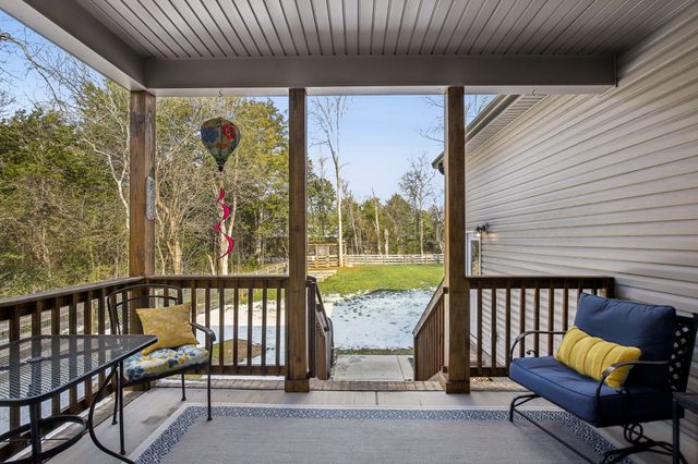 1418 Alyssa Dr, Chapel Hill, TN 37034