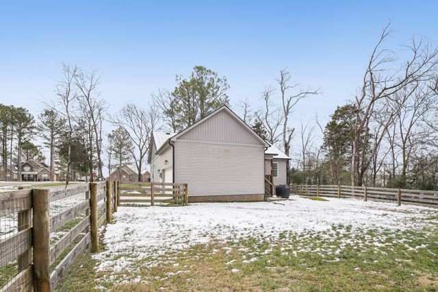 1418 Alyssa Dr, Chapel Hill, TN 37034