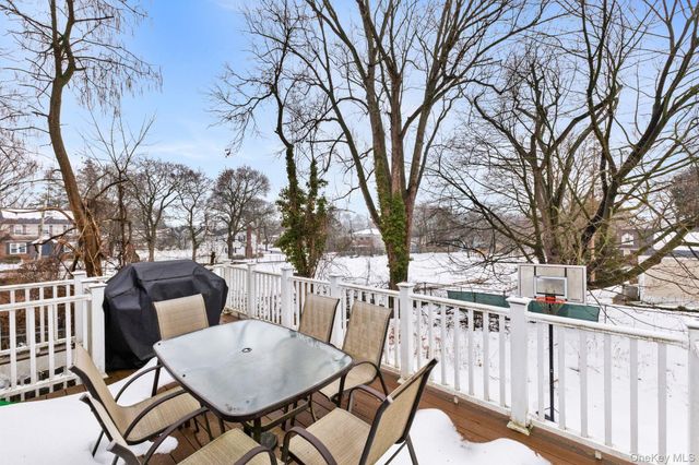 1 Beverly Road, Yonkers, NY 10710