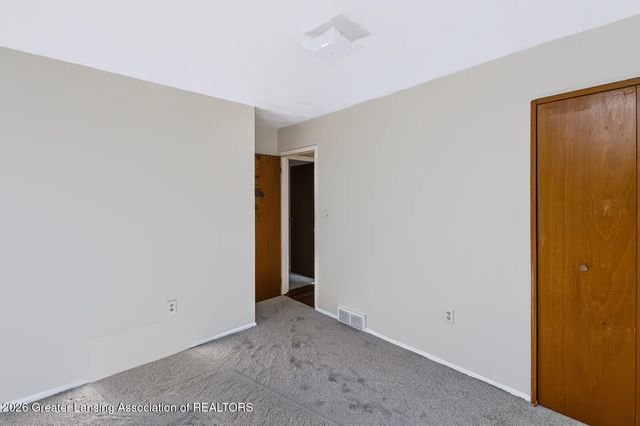3119 Continental Drive, Lansing, MI 48911