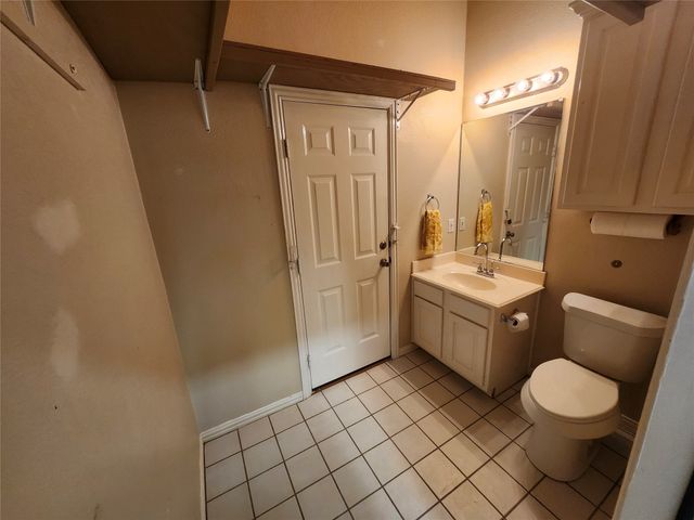 2601 Winthrop Hill Road, Denton, TX 76226