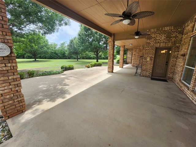 2601 Winthrop Hill Road, Denton, TX 76226