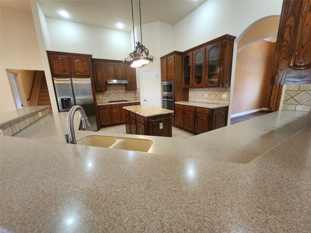 2601 Winthrop Hill Road, Denton, TX 76226