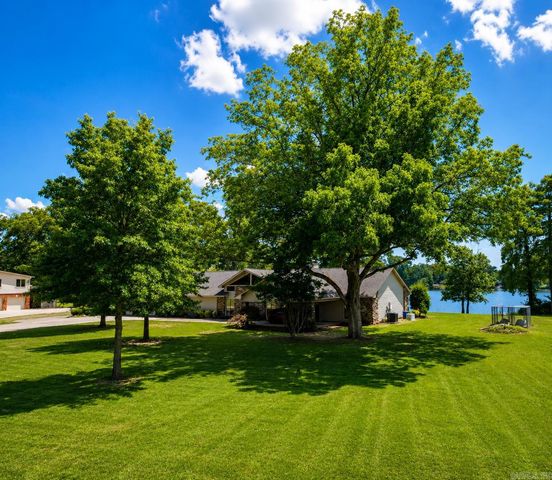 10946 Plantation Lake Road, Scott, AR 72142