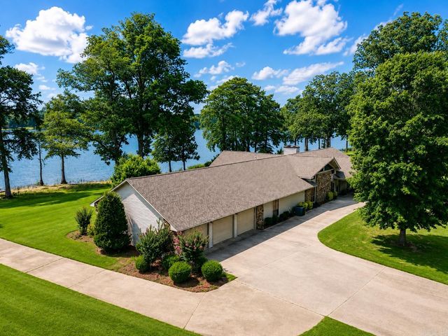 10946 Plantation Lake Road, Scott, AR 72142