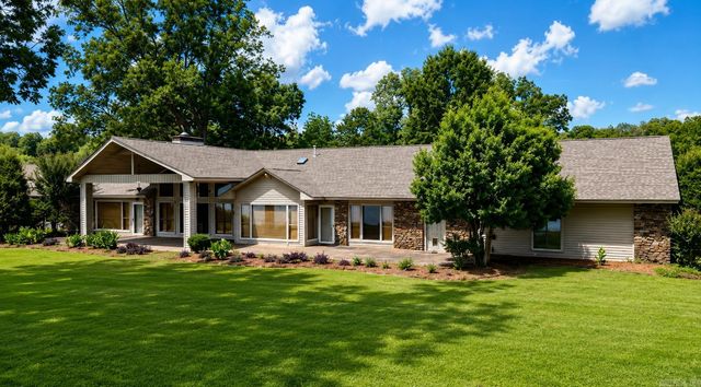 10946 Plantation Lake Road, Scott, AR 72142