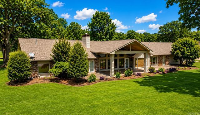 10946 Plantation Lake Road, Scott, AR 72142