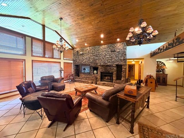 10946 Plantation Lake Road, Scott, AR 72142