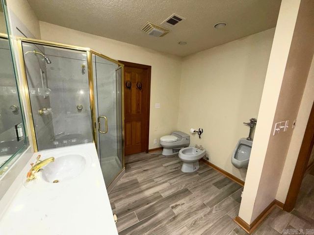 10946 Plantation Lake Road, Scott, AR 72142