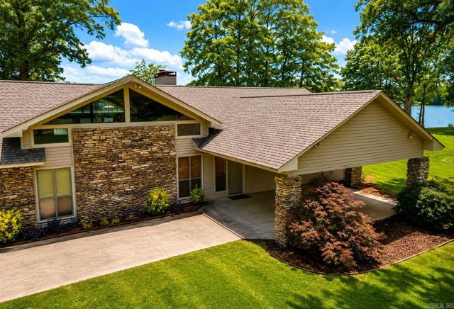 10946 Plantation Lake Road, Scott, AR 72142