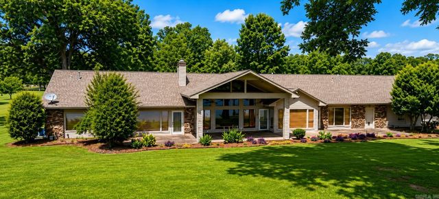 10946 Plantation Lake Road, Scott, AR 72142