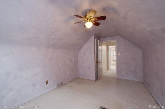 12733 Kingston Avenue, Huntington Woods, MI 48070