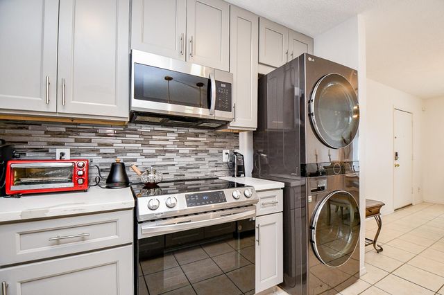 12633 Memorial Drive 114, Houston, TX 77024