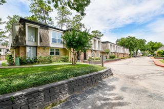 12633 Memorial Drive 114, Houston, TX 77024