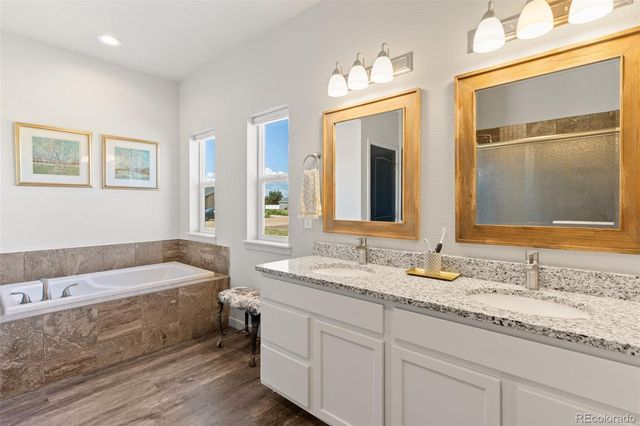981 E Blackstone Drive, Pueblo, CO 81007
