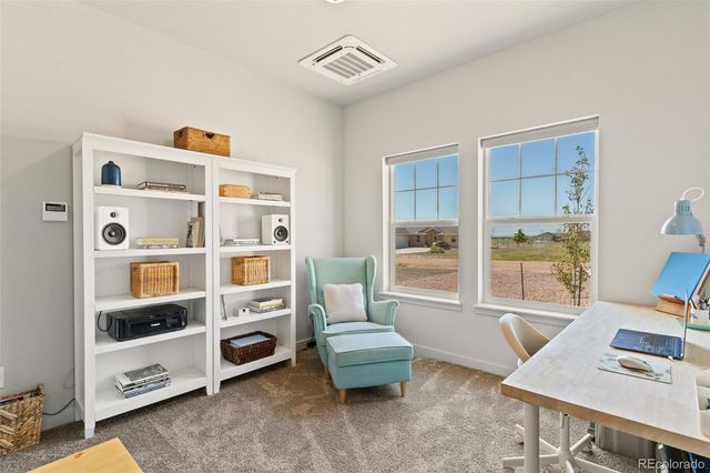 981 E Blackstone Drive, Pueblo, CO 81007