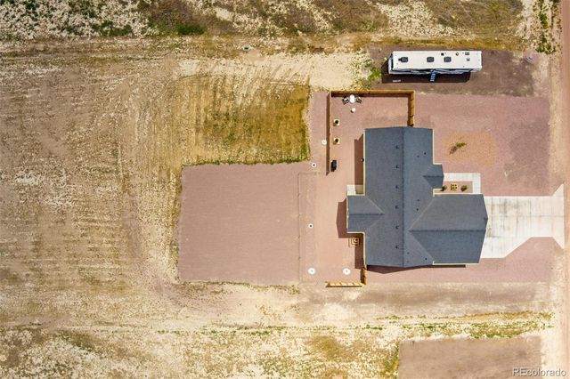 981 E Blackstone Drive, Pueblo, CO 81007